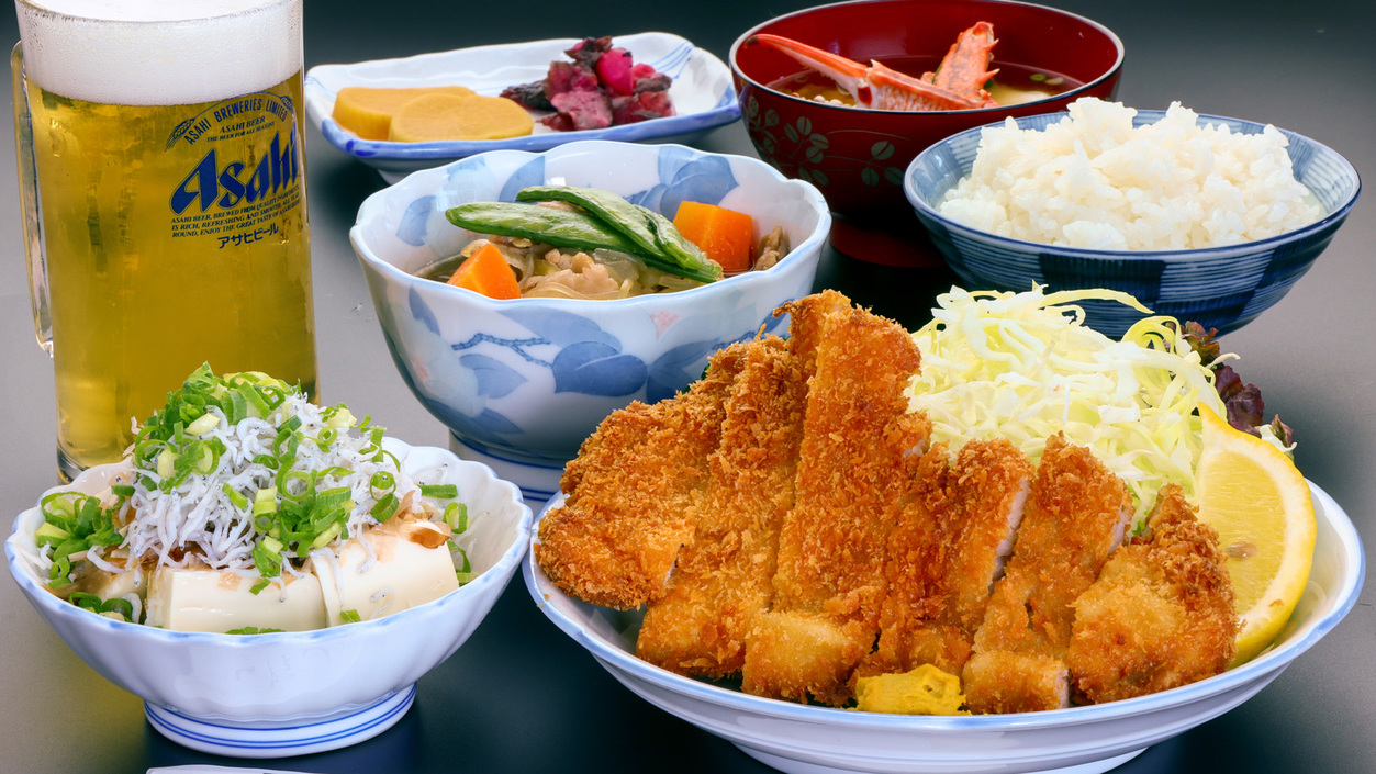 【夕食】メニューは日替わり♪