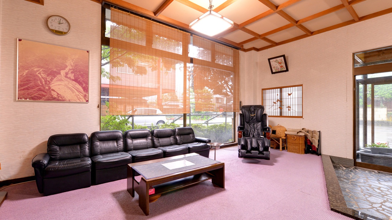 Takase Onsen Hanamichiru Yado New Manriki Takase Onsen Hanamichiru Yado New Manriki is perfectly located for both business and leisure guests in Murakami. Featuring a satisfying list of amenities, guests will find their stay at the property a