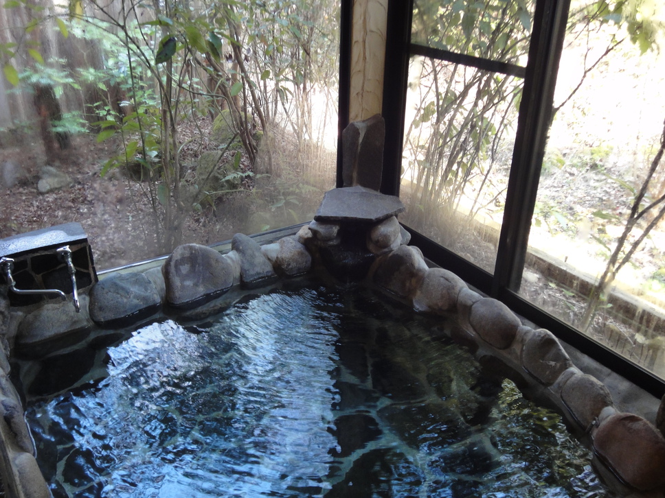 Yamaga Hirayama Onsen Ryokan Kazokuyu Imamura Yamaga Hirayama Onsen Ryokan Kazokuyu Imamura is conveniently located in the popular Yamaga area. Both business travelers and tourists can enjoy the propertys facilities and services. Facilities like