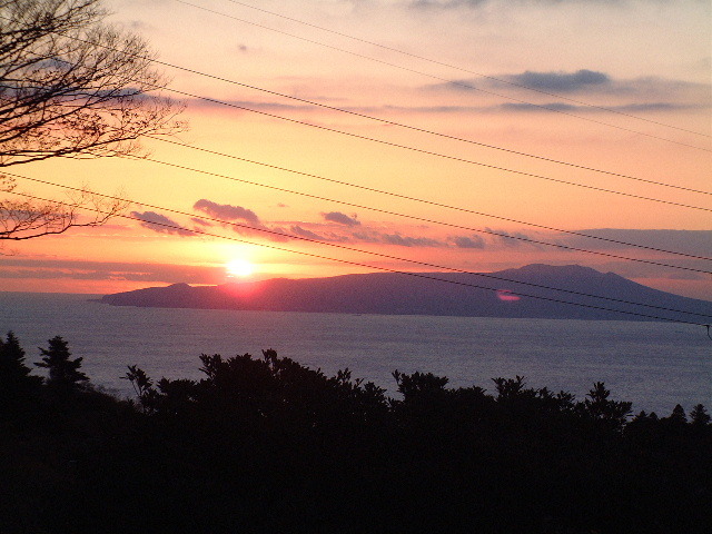 大島より日の出