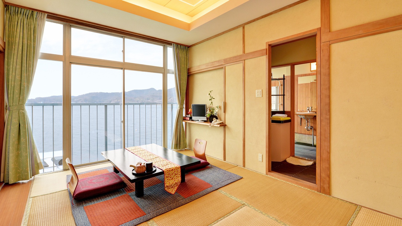Abuto Honkan Located in Fukuyama, Abuto Honkan is a perfect starting point from which to explore Onomichi. Offering a variety of facilities and services, the property provides all you need for a good nights sleep