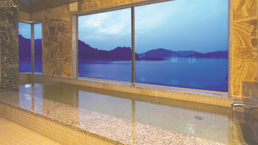 Abuto Honkan Located in Fukuyama, Abuto Honkan is a perfect starting point from which to explore Onomichi. Offering a variety of facilities and services, the property provides all you need for a good nights sleep