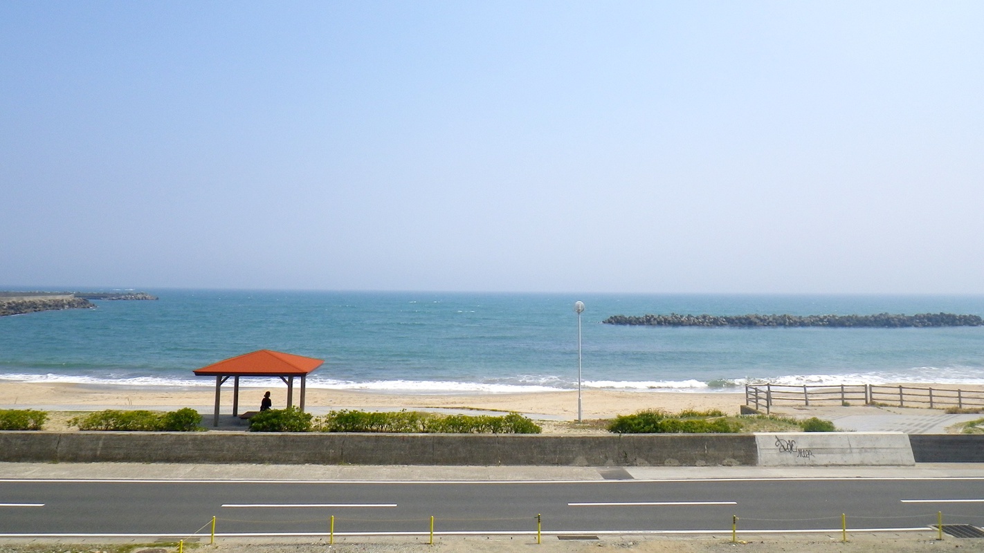 *【周辺】目の前には河原子海岸！なんと徒歩約5秒♪