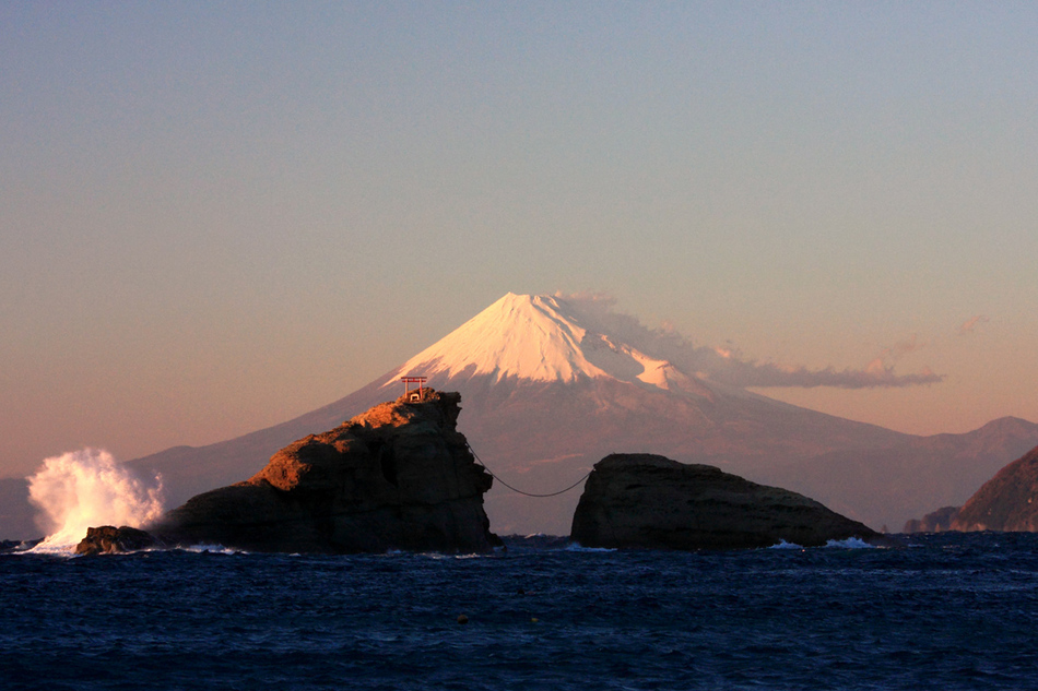 雪化粧の富士山