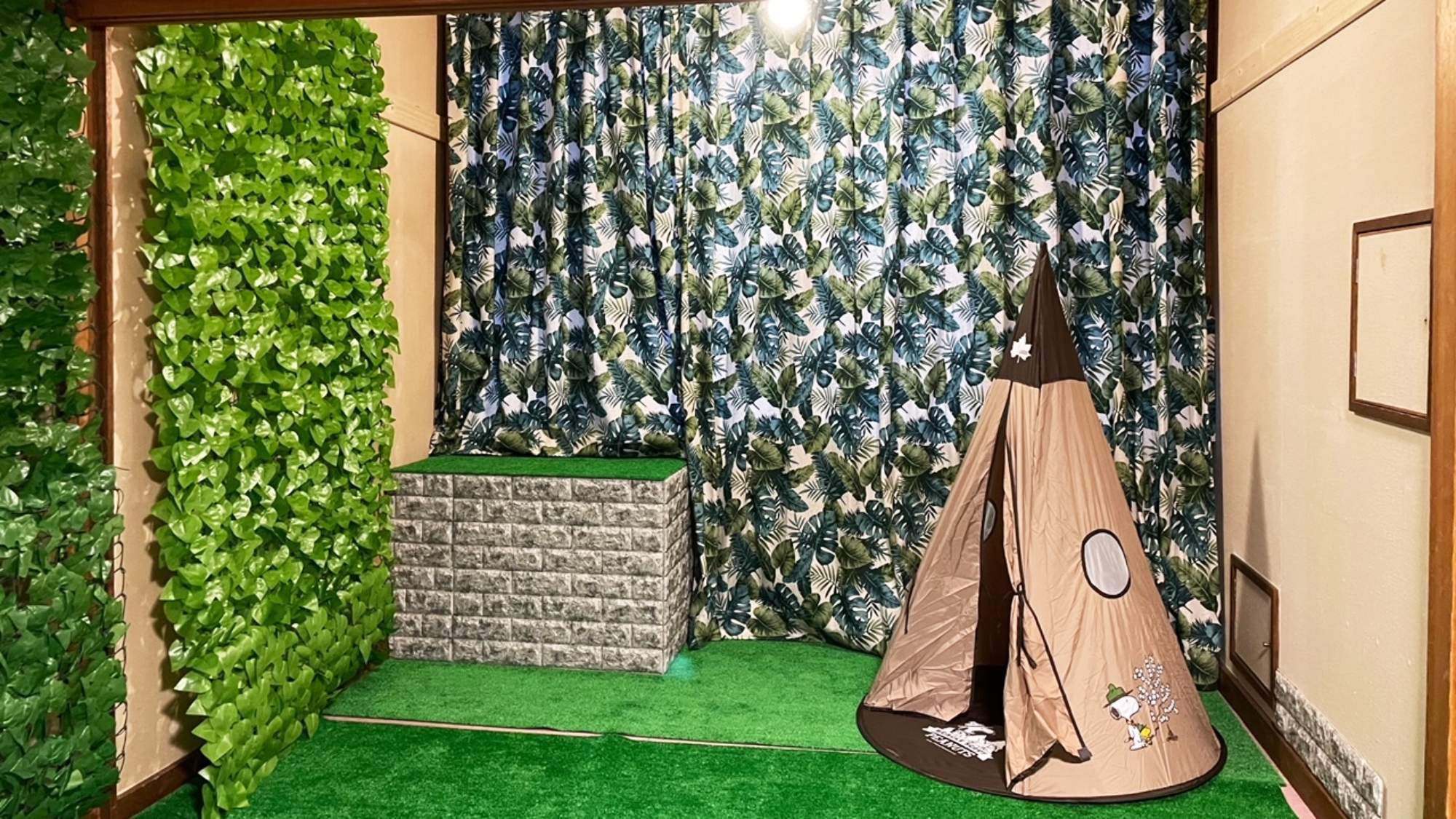 ・室内キャンプ用客室：お部屋にテントをご用意致します