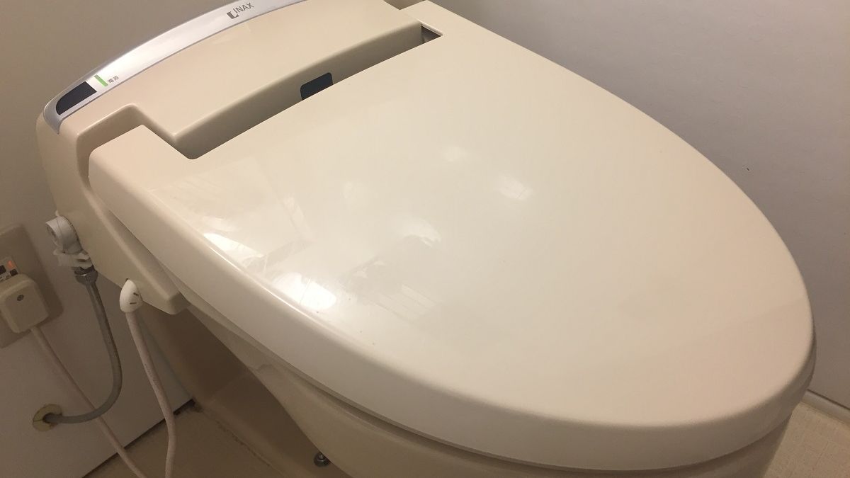 シャワートイレ
