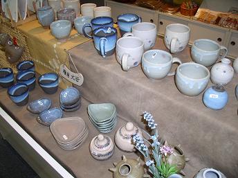 売店（陶房大谷）