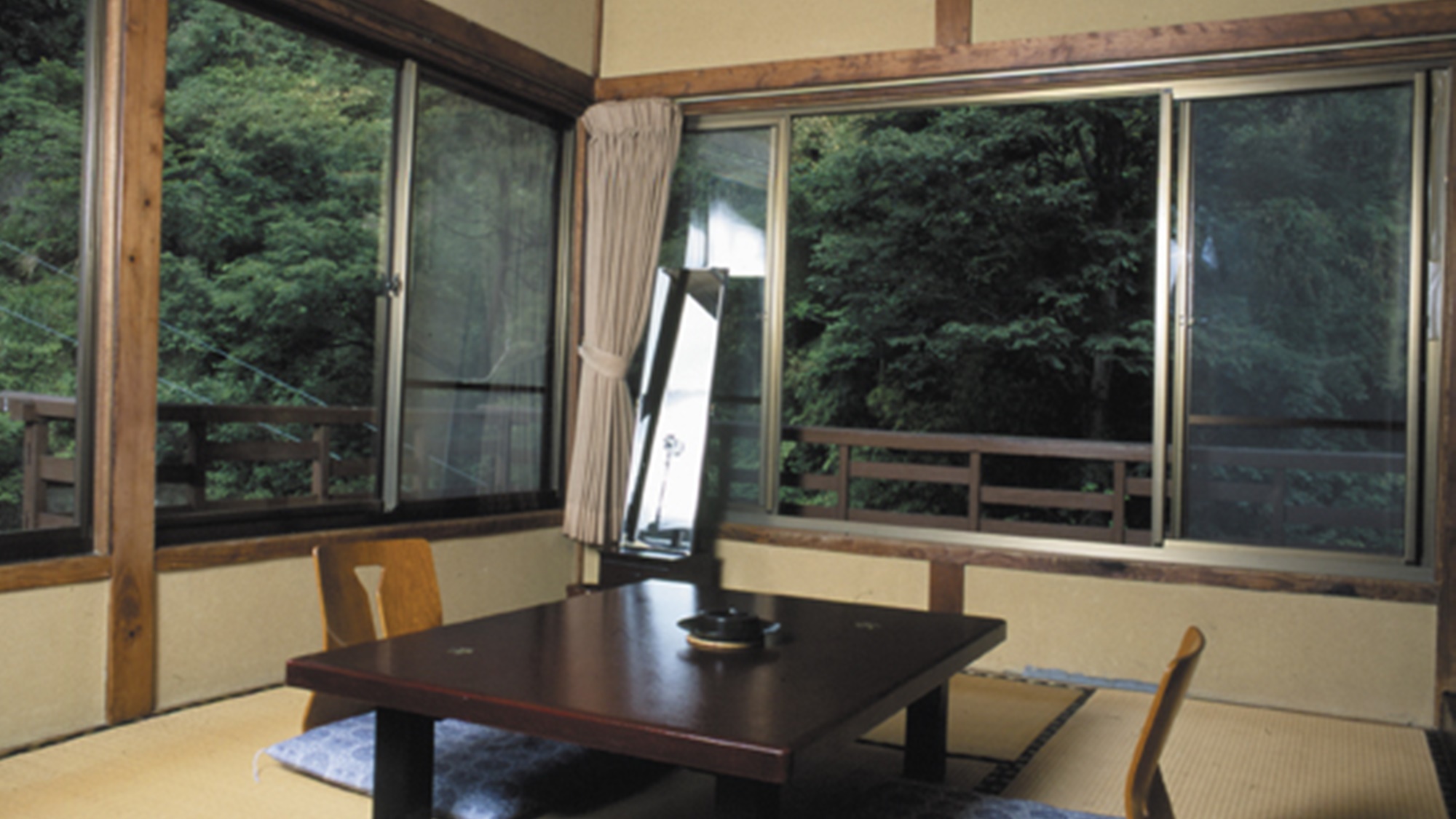 Shimobe Onsen Motoyu Ryokan Daikokuya Ideally located in the Minobu area, Shimobe Onsen Motoyu Ryokan Daikokuya promises a relaxing and wonderful visit. Offering a variety of facilities and services, the property provides all you need for