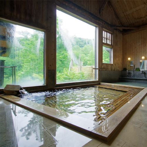 This photo about Gassanshizu Onsen Ochimizu no Yu Tsutaya shared on HyHotel.com