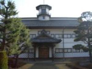 旧山辺学校歴史民俗資料館