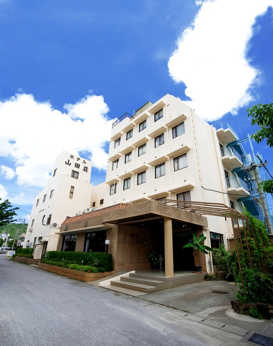 Hotel Yamadaso dining and services, Okinawa Main island