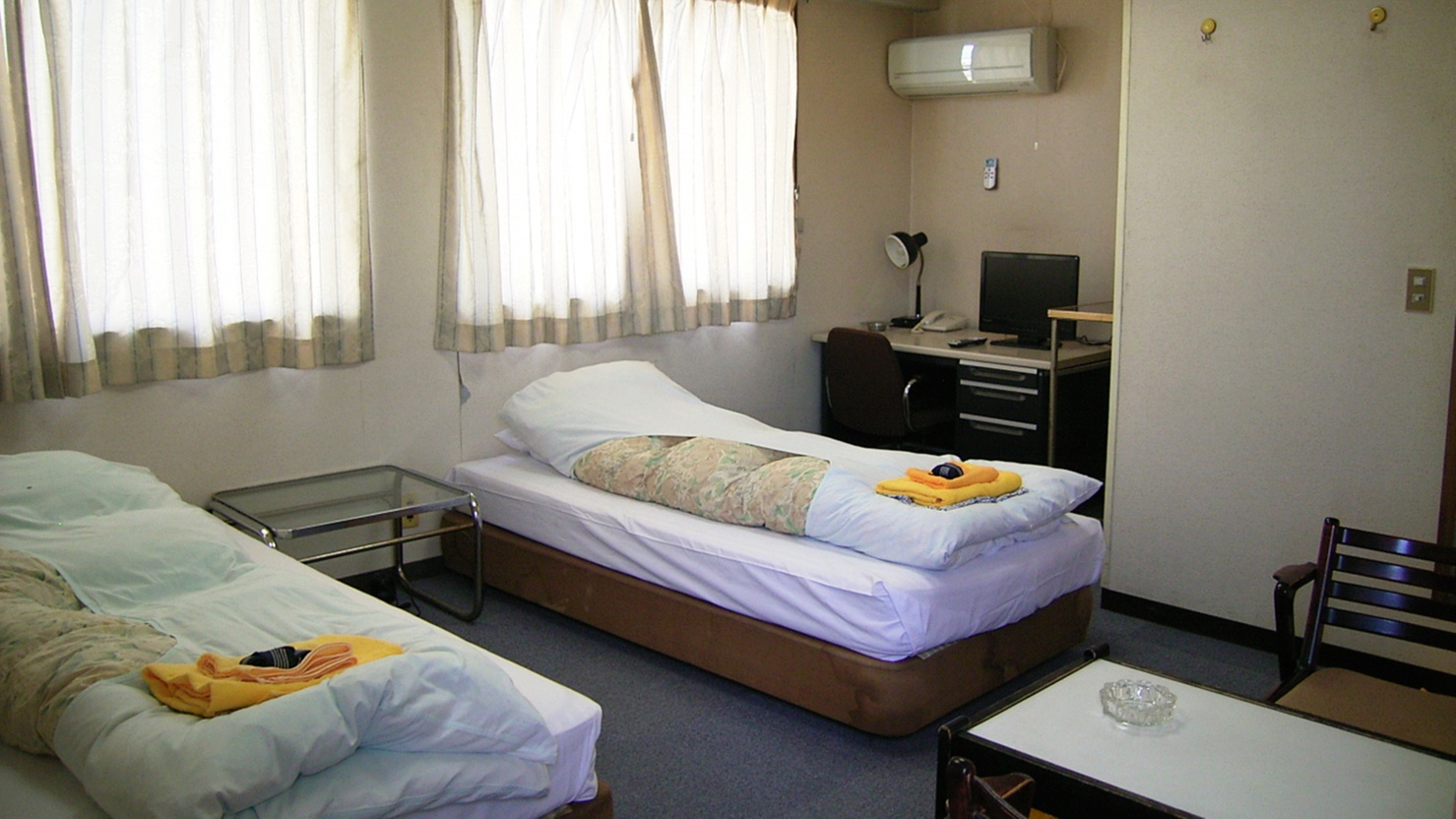 Business Hotel New Sakamoto Nakamichiten Image 2, Tsu, Japan