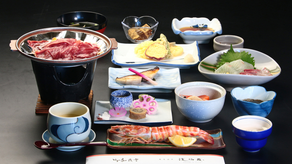 【会席コース】四季折々の食材で彩る料理内容。