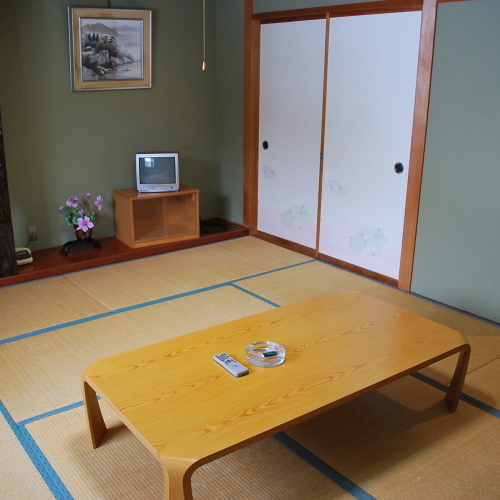 Rokuroshi kougen Onsen Picnic Garden Interior 1