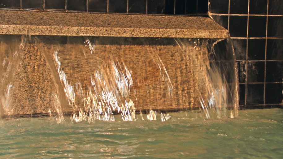 デトックス効果があるとされるラドンを、豊富に含んだ天然温泉です。