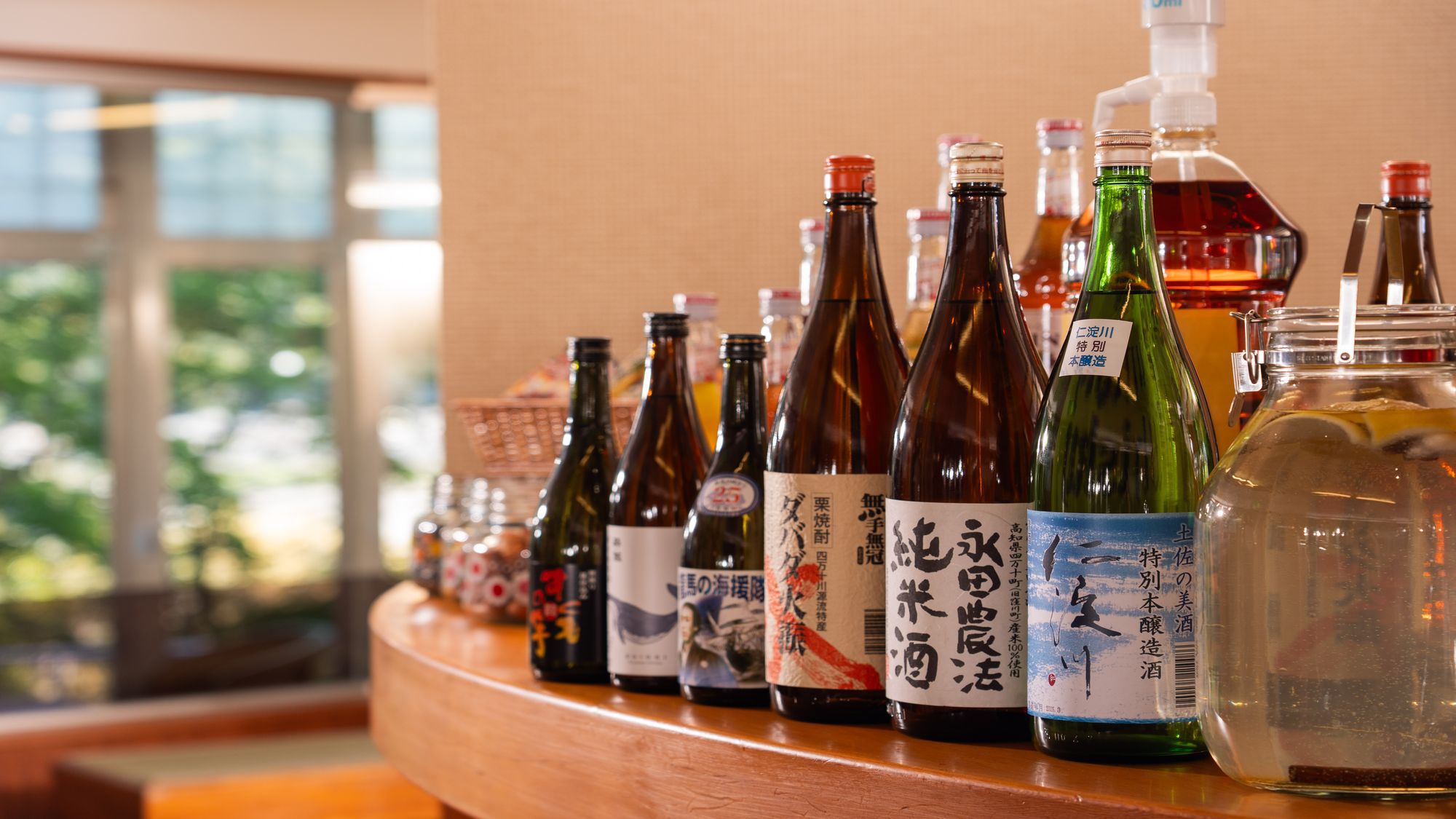 高知の地酒や自家製酒を堪能