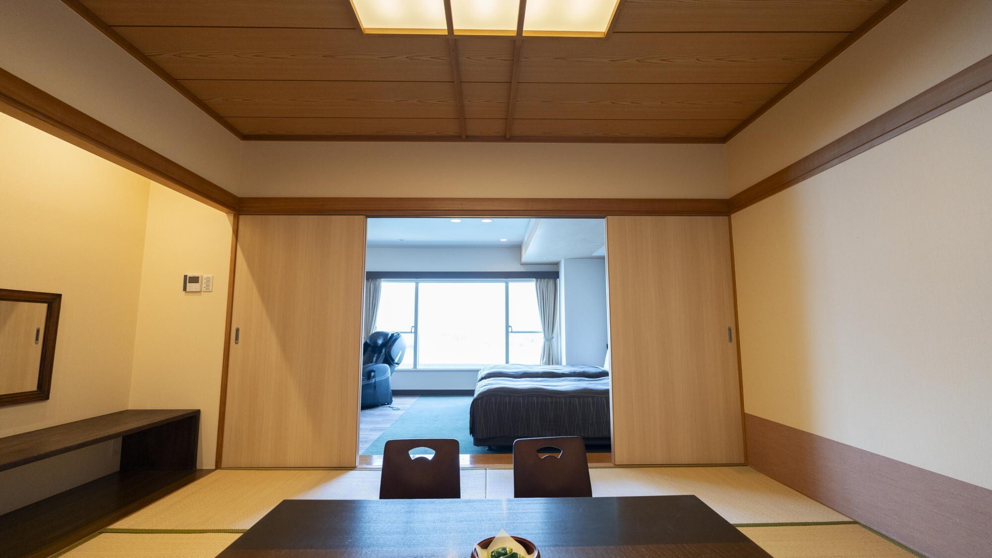 ロイヤルスイート｜2世帯以上のご家族や多人数のグループ利用にもおすすめです。