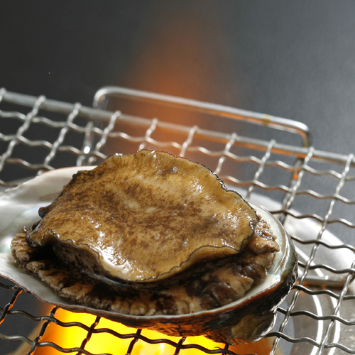 別注料理｜鮑の踊り焼き（時価）