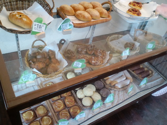 パン屋の店内
