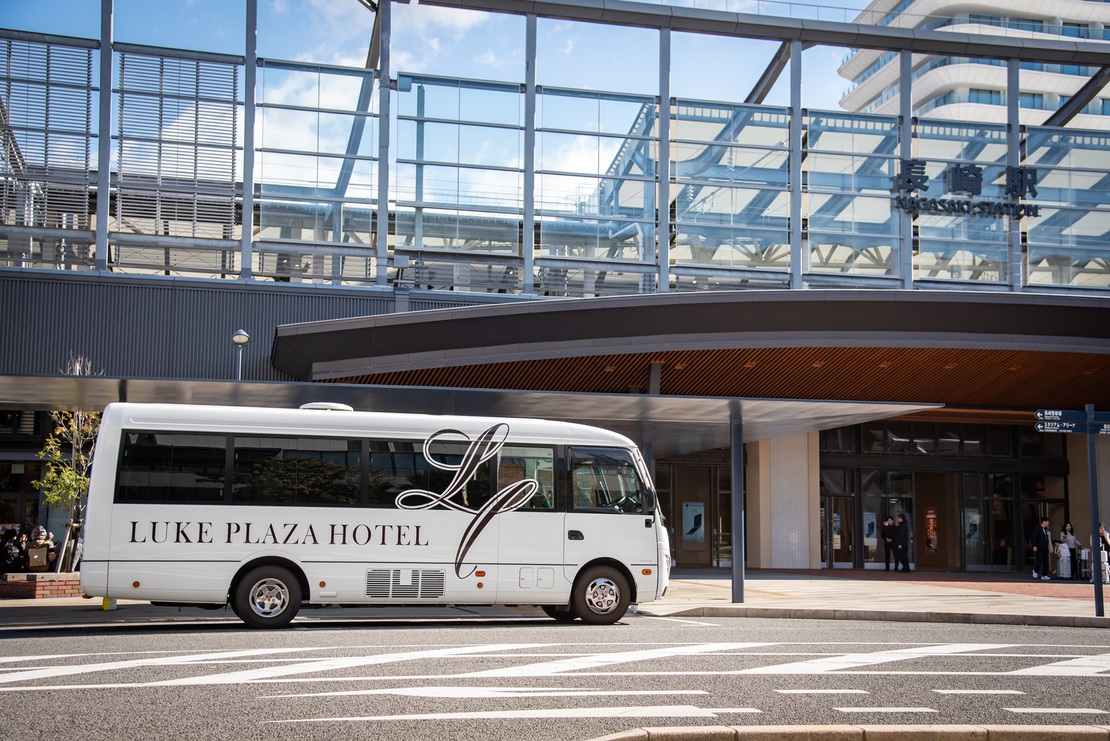 【無料送迎バス】長崎駅西口バス乗り場※一般車乗降場のため、停車位置は数メートル移動致します