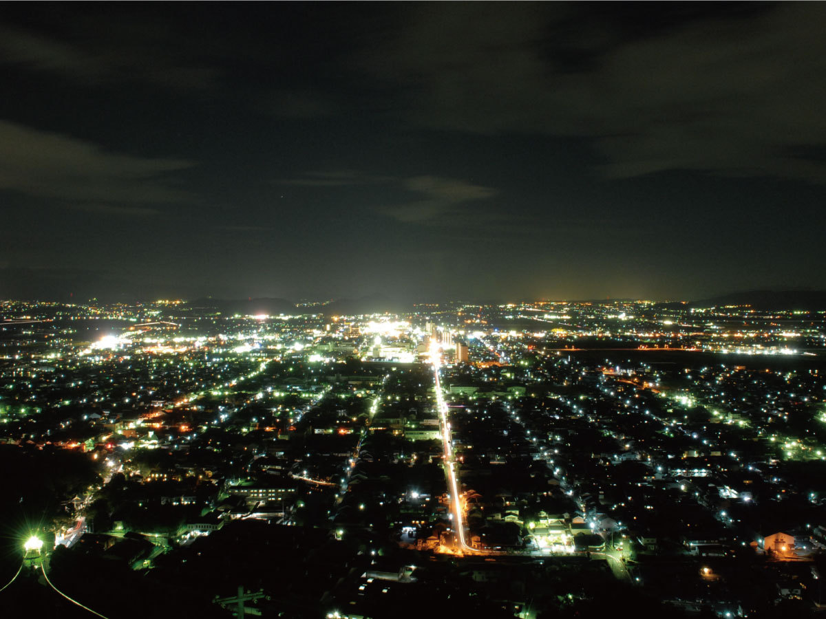 八幡山から見た近江八幡の夜景