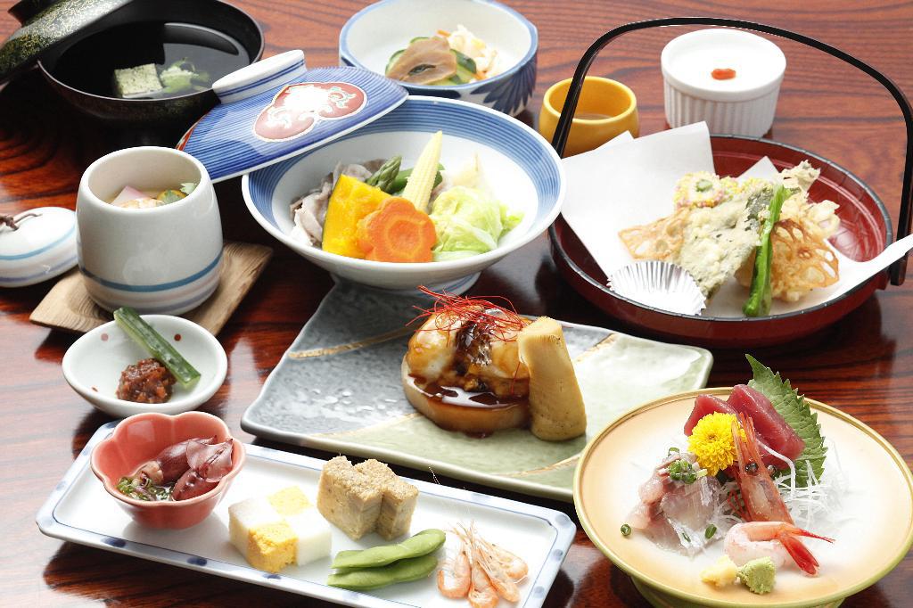 【お料理（イメージ）】