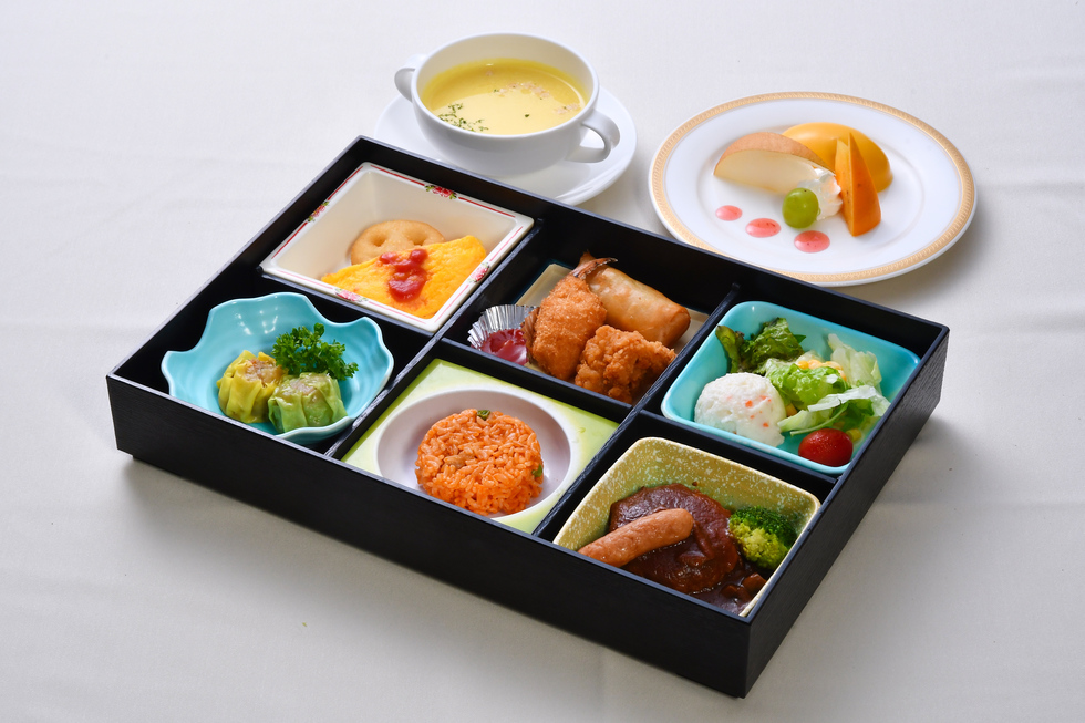 お子様も満足お子様ランチ