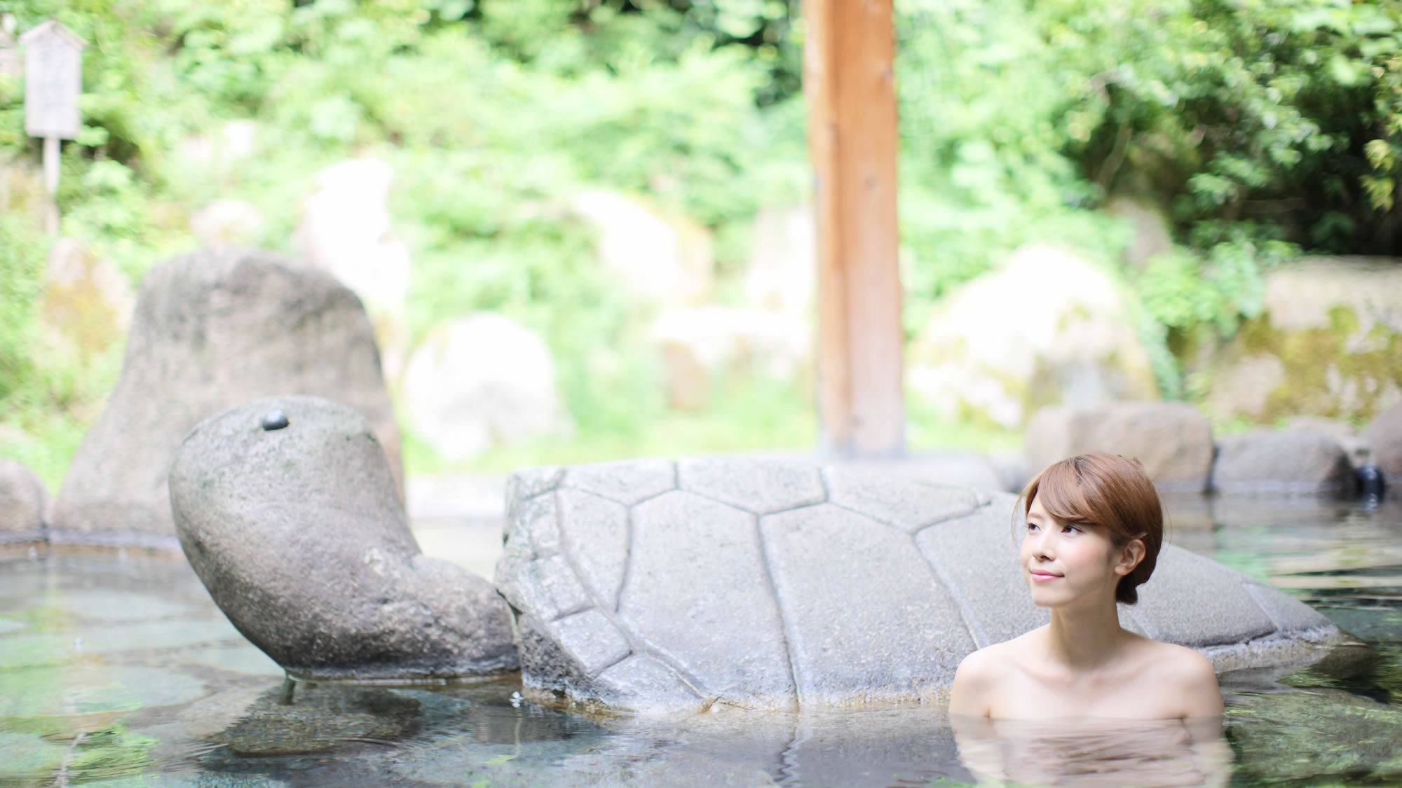 【大露天風呂】県下最大規模千坪の庭園大露天風呂