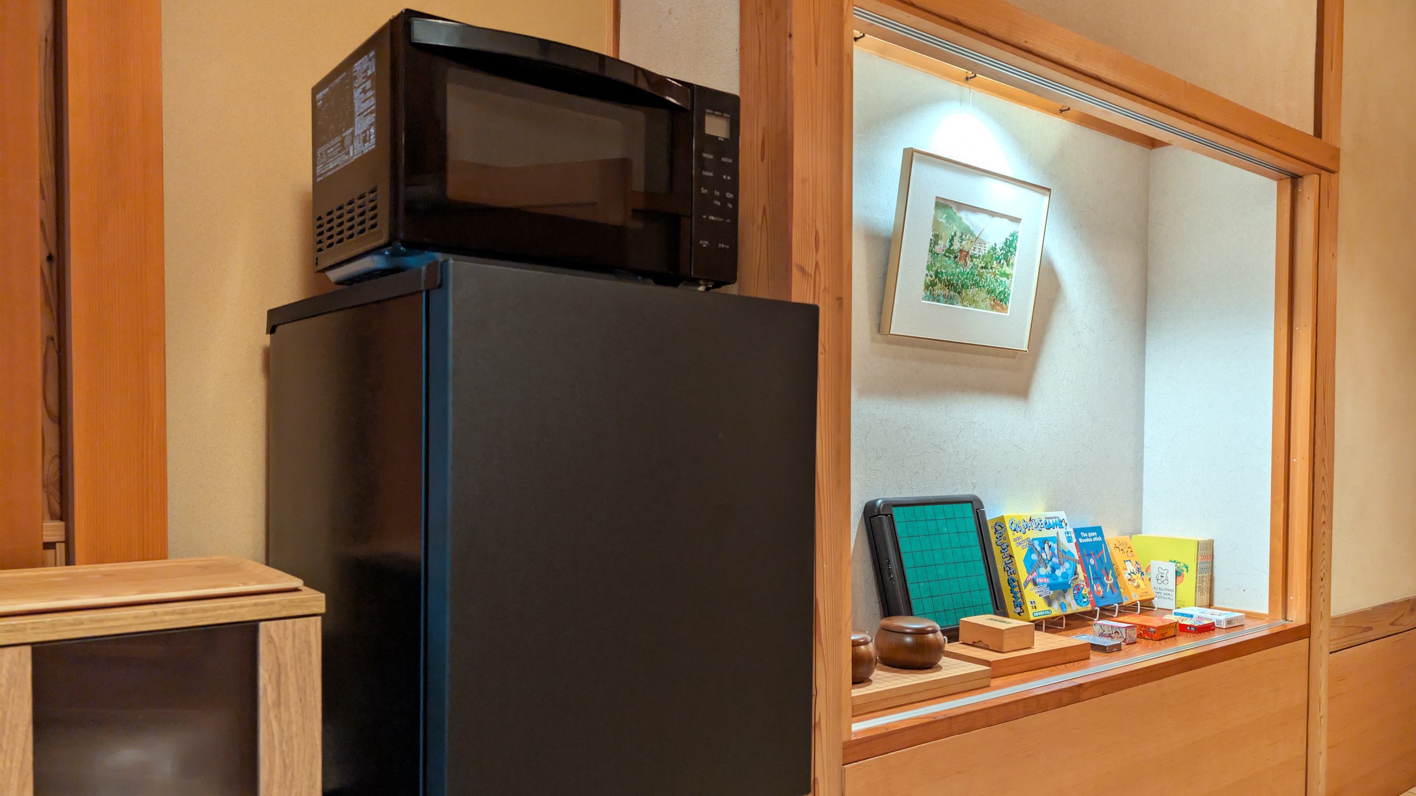 【松濤亭】冷凍庫付き冷蔵庫・電子レンジ完備