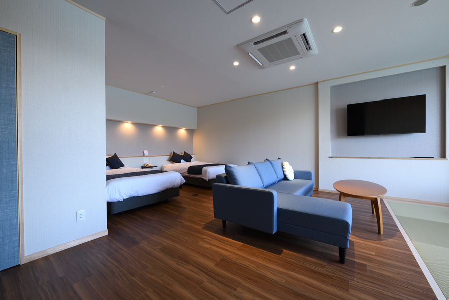 【リニューアルOPEN】最上階から浜名湖を一望ユニバーサルルーム