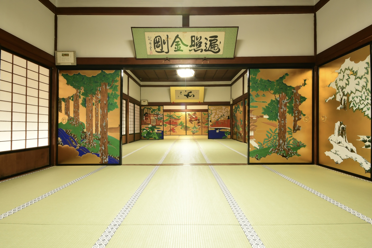 高野山を表した襖絵