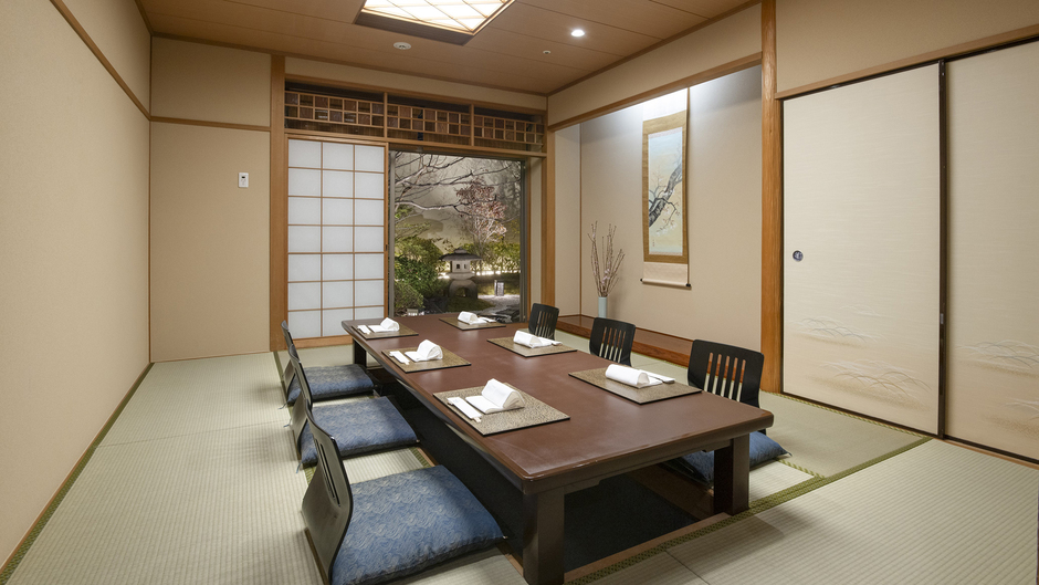 日本料理「藍彩」個室