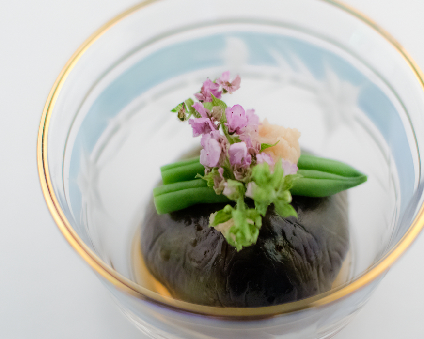 加茂茄子の精進麩射込み