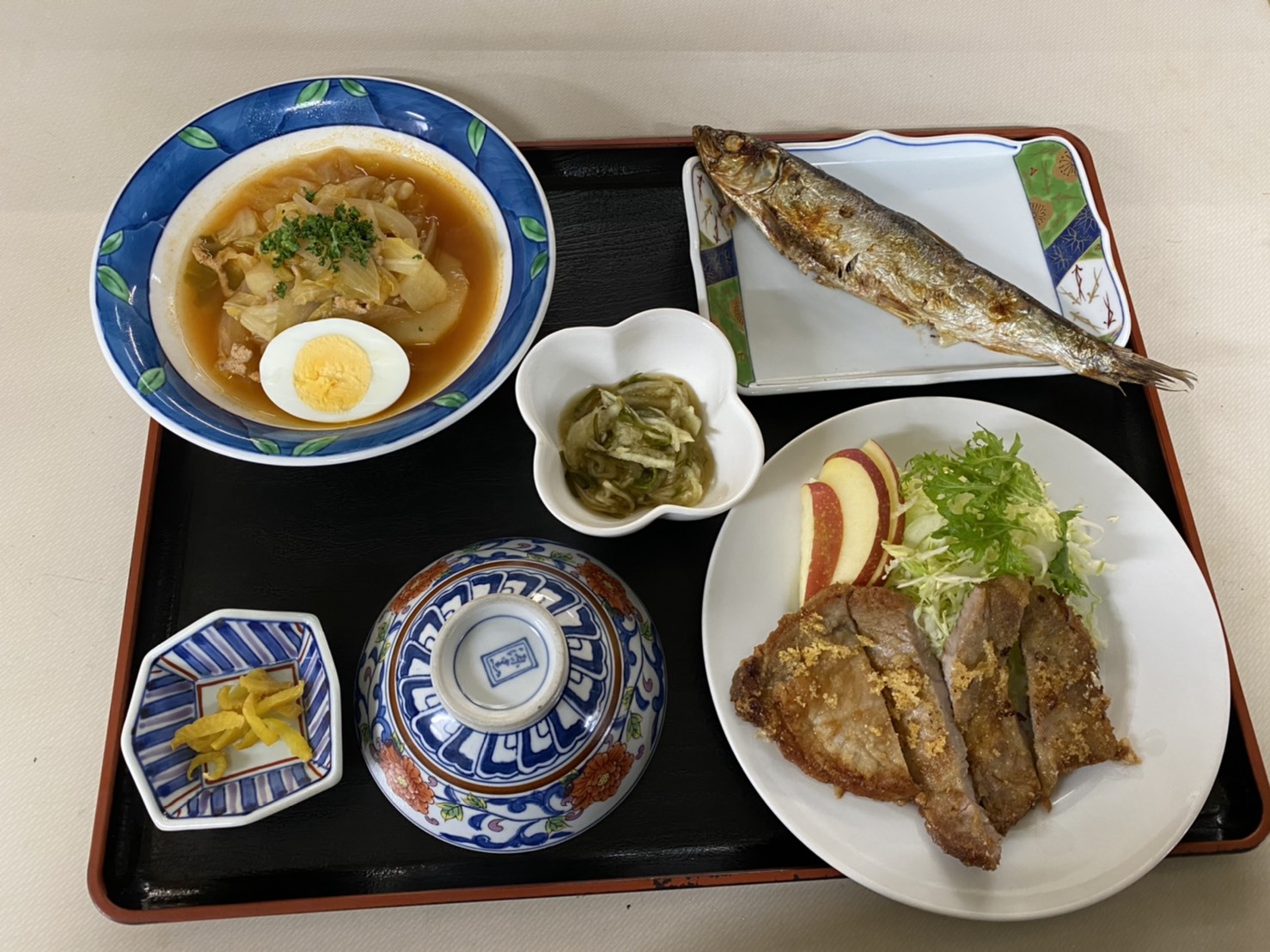 夕食