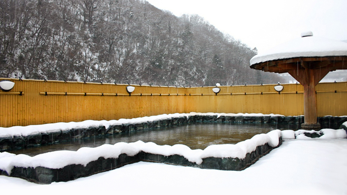 露天風呂 冠月の湯