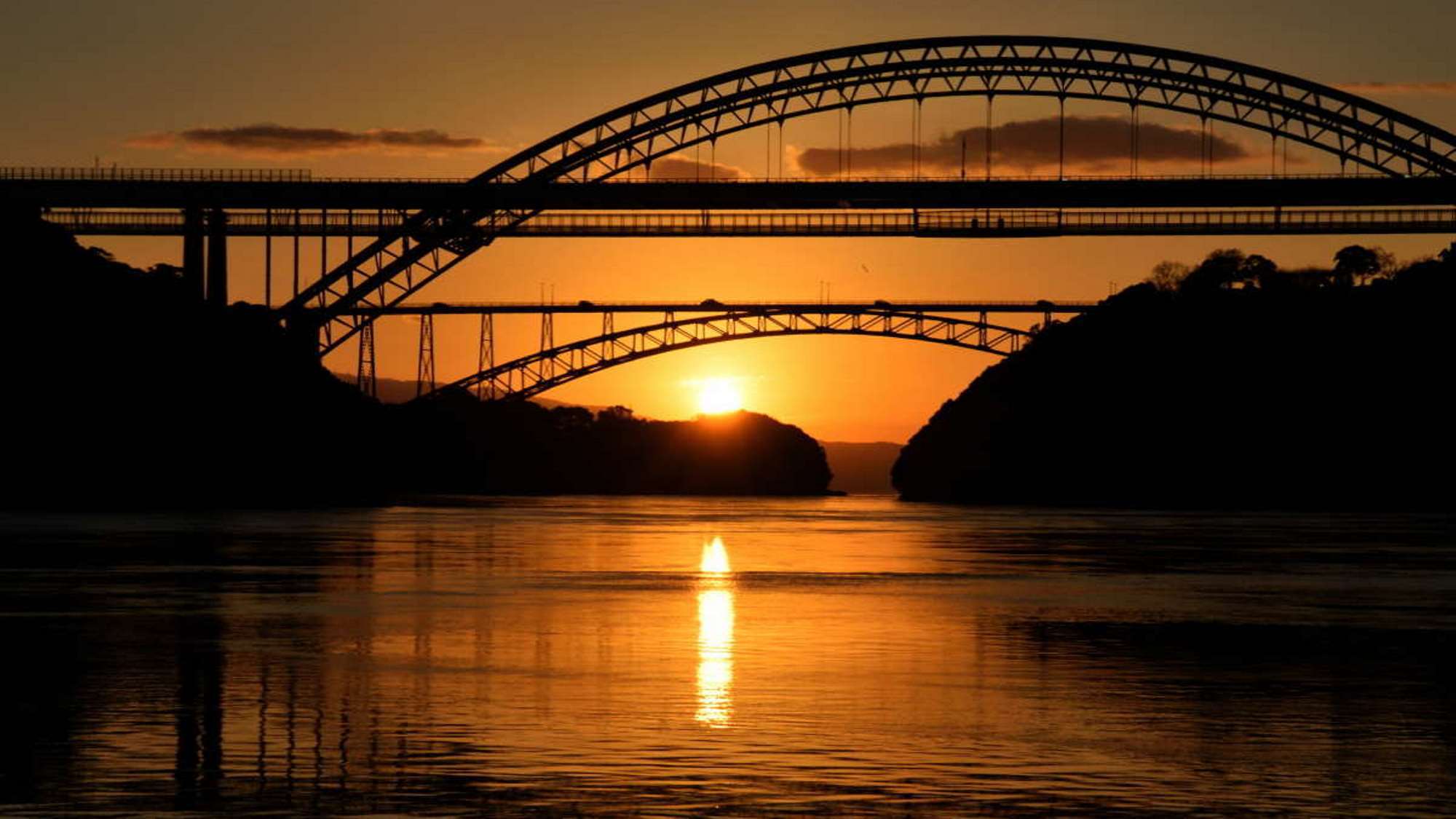 ＜周辺観光情報＞西海橋・新西海橋