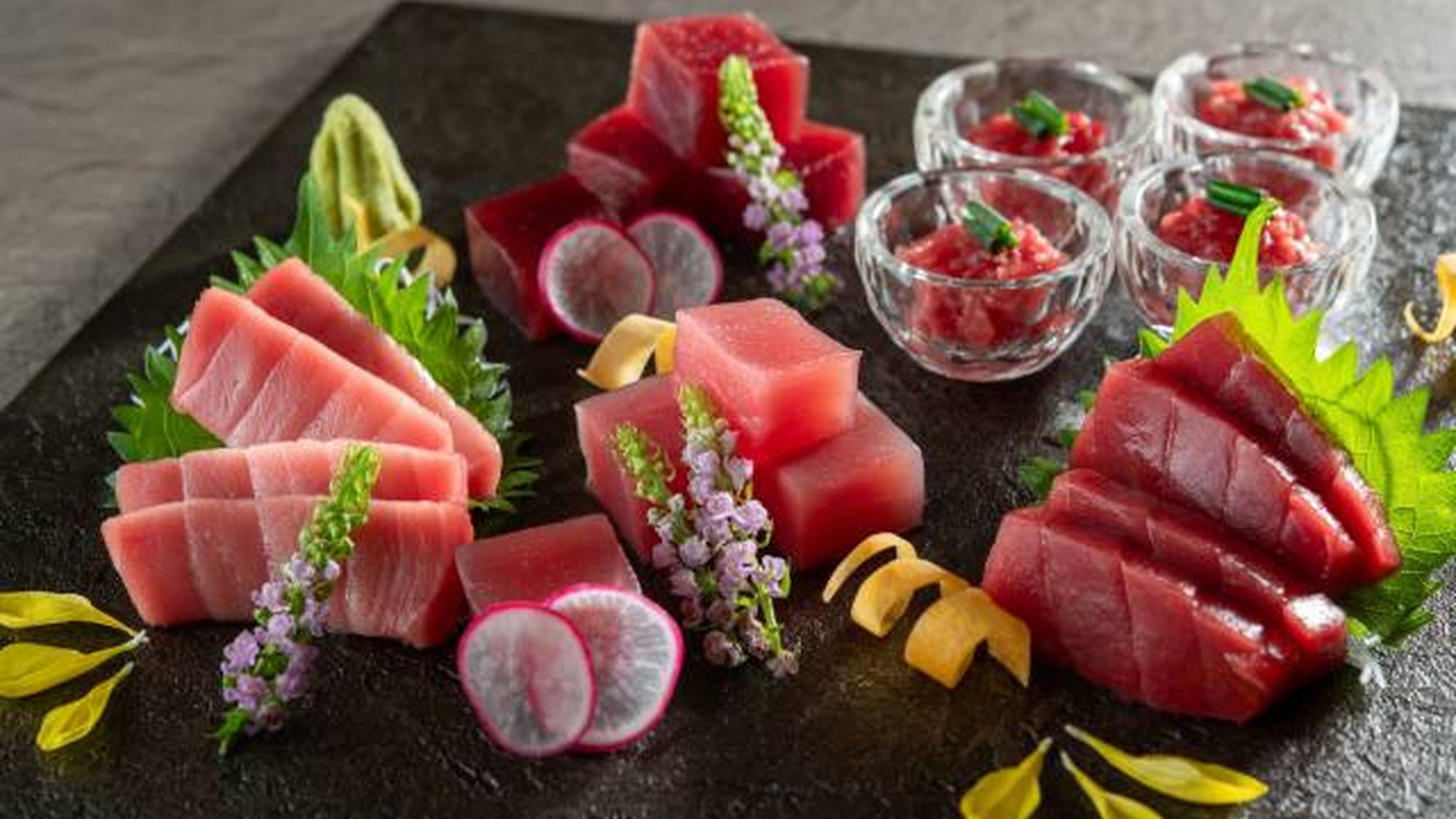 「マグロ食べ放題」※イメージ