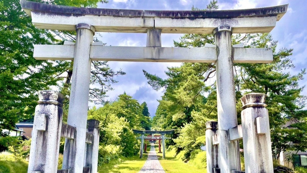 岩木山神社