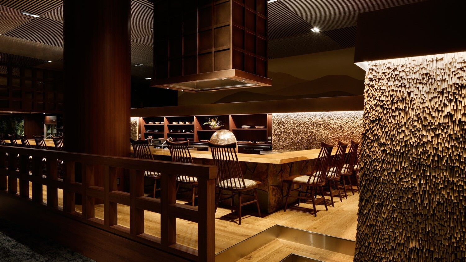 【天麩羅おおみ】割烹カウンター揚げたての天麩羅をカウンターで。