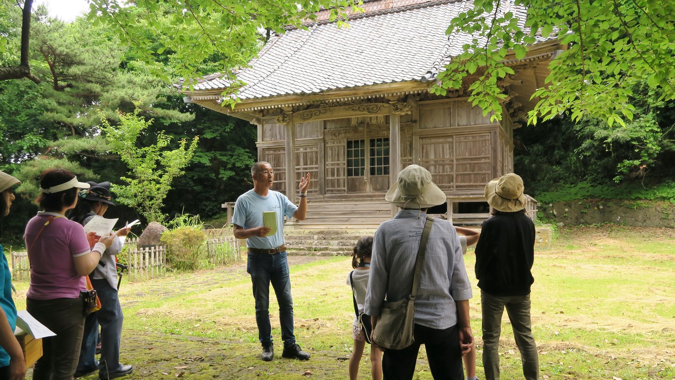 歴史と文化を体感する相川まちあるき