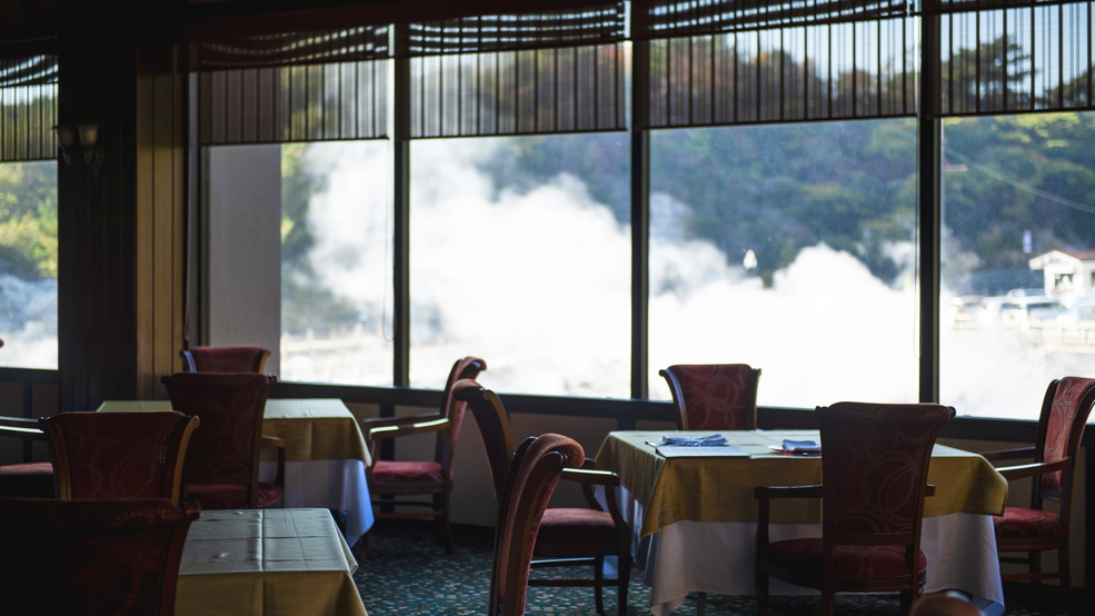 Dining｜メインダイニング