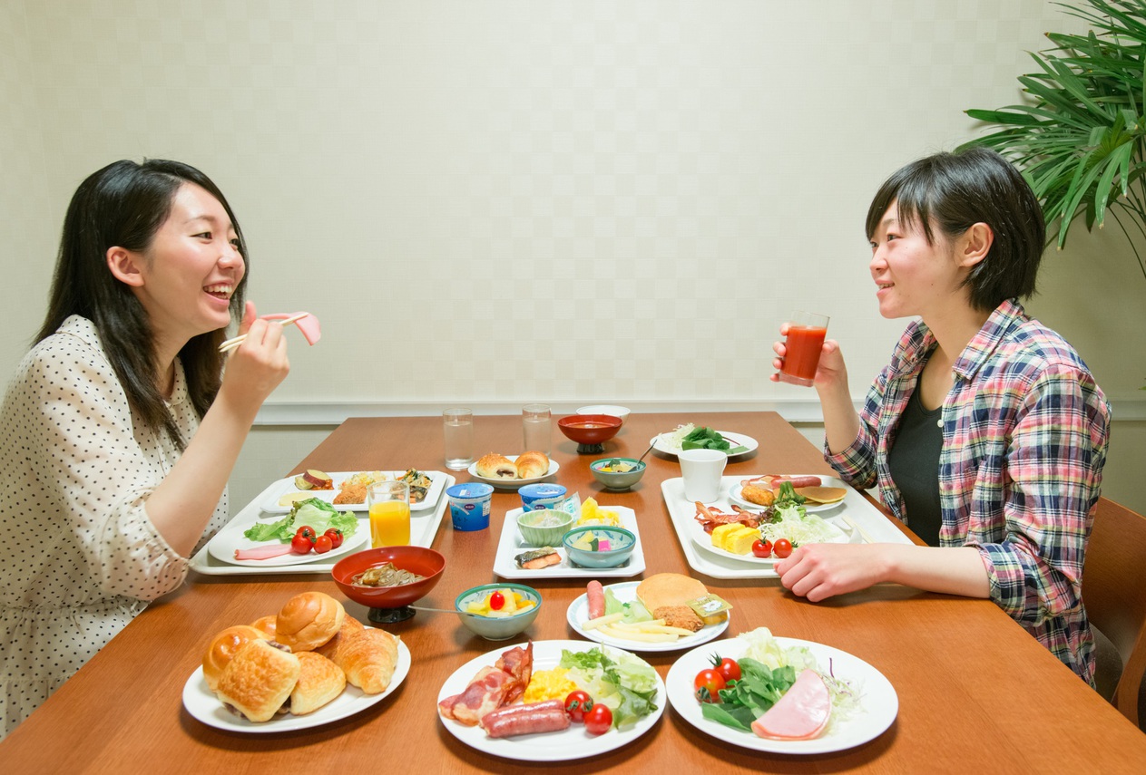 朝食バイキング一例