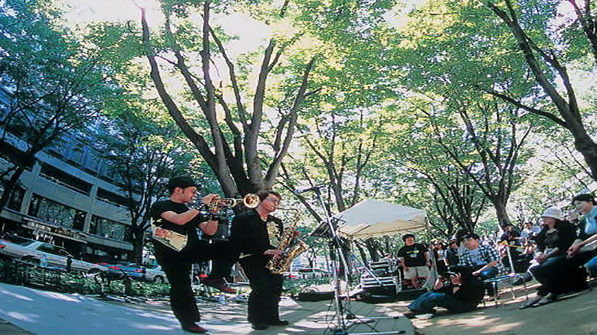 街の至るところが音楽のステージに♪【定禅寺ストリートジャズフェスティバル】写真提供：仙台市観光交流課