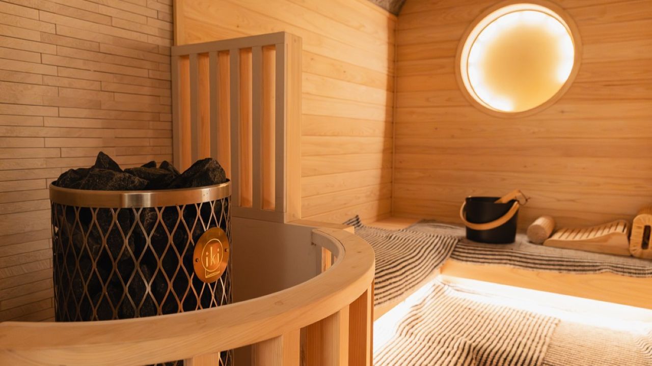 本館／ロイヤルSaunaツインルーム〜花京院〜