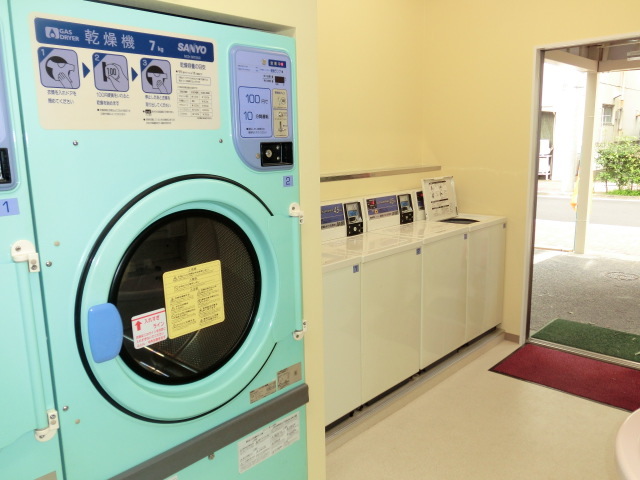 コインランドリー