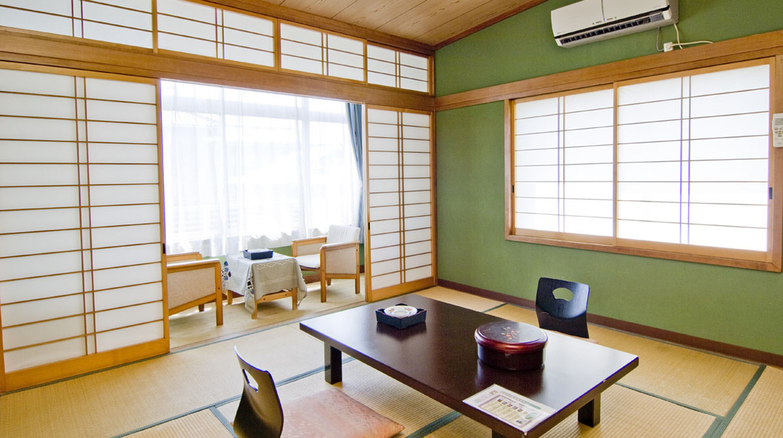 Iso Ryori To Wine no Yado Kasuga Hotel Stop at Iso Ryori To Wine no Yado Kasuga Hotel to discover the wonders of Hitachinaka. The property features a wide range of facilities to make your stay a pleasant experience. Fax or photo copying in