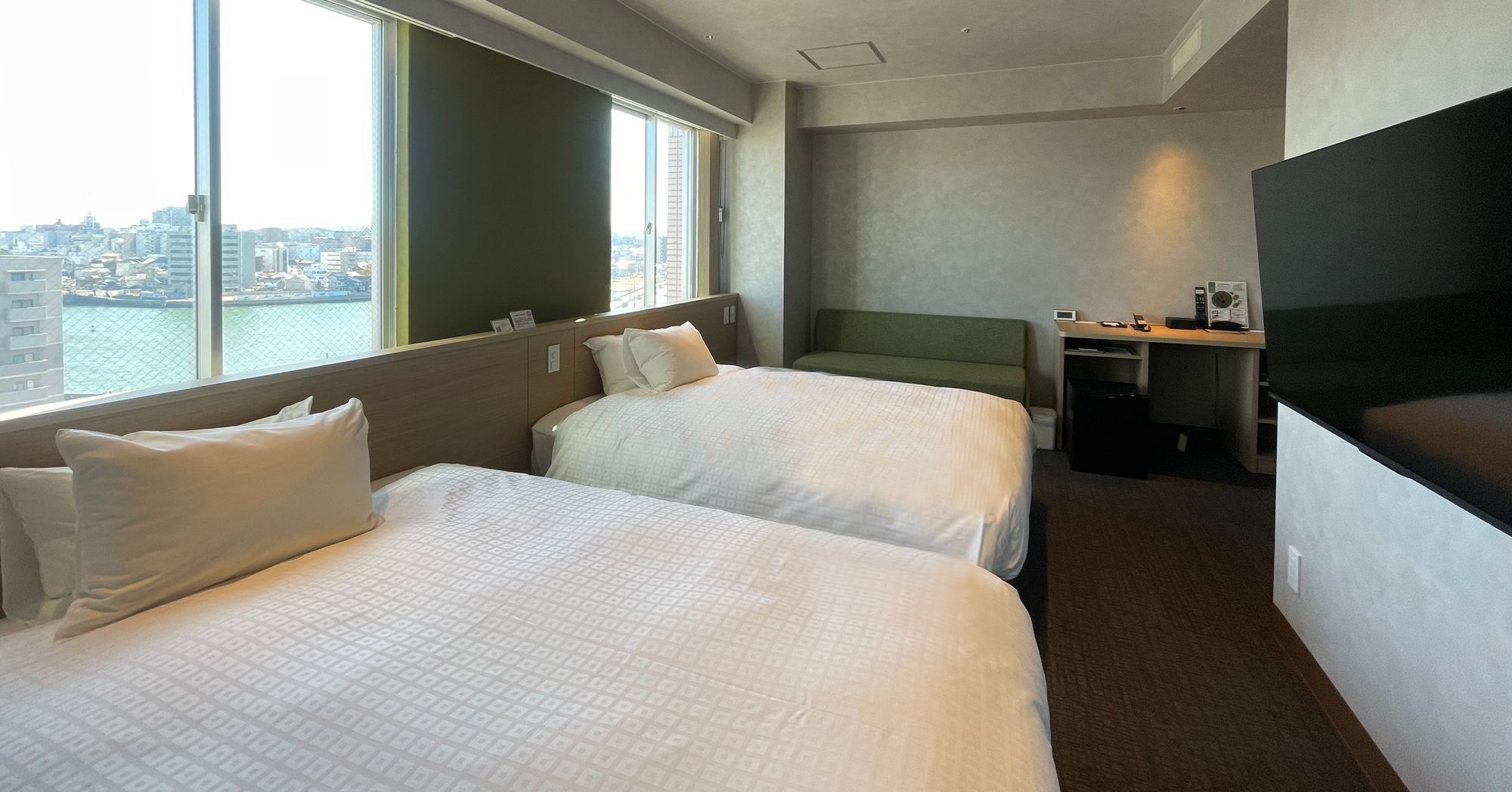 NEW【別館】デラックスツイン・街側27㎡＜禁煙＞C
