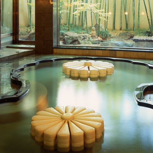 Asama Spa Kiku no Yu Set in a prime location of Nagano, Asama Spa Kiku no Yu puts everything the city has to offer just outside your doorstep. Featuring a satisfying list of amenities, guests will find their stay at the p