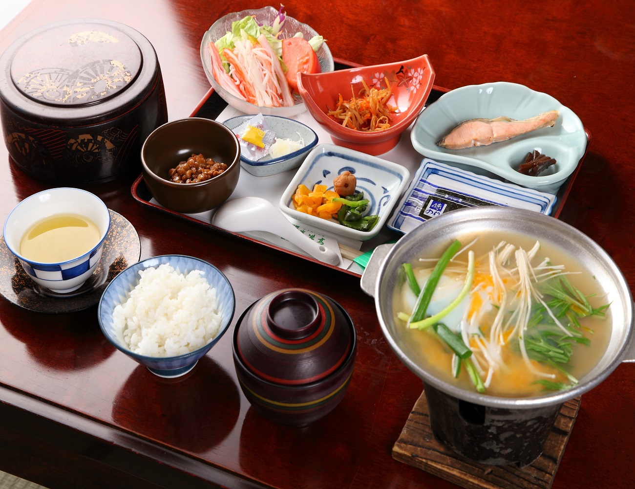 朝食の一例