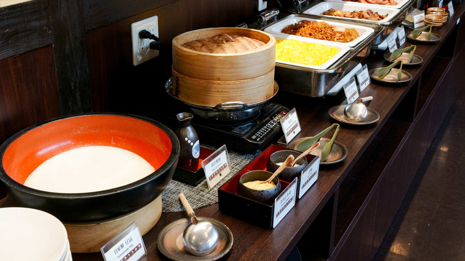【朝食ビュッフェ】